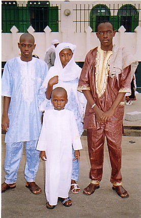 moi et mes freres et ma soeur